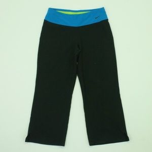 Nike Capri Pants | Perfect Fit Capri Pants Black